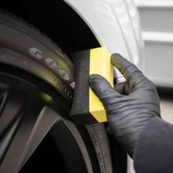 Aplikátor na pneumatiky