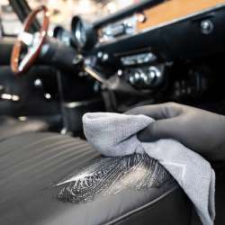 COLOURLOCK Classic Car Leather Care Set – sada na starostlivosť o opotrebovanú kožu veteránov