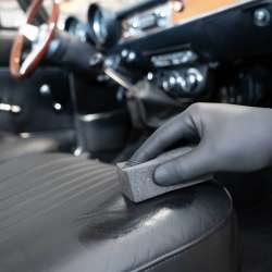 COLOURLOCK Classic Car Leather Care Set – sada na starostlivosť o opotrebovanú kožu veteránov