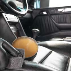 COLOURLOCK Elephant Leather Preserver - Vosk na kožu 125 ml