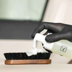 COLOURLOCK Leather Cleaner strong - Silný čistič kože 1L