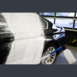 Koch Chemie PreFoam efficient (Pfe) - Penivý predumývač; odstraňovač hmyzu 5L