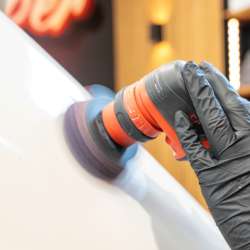 Koch Chemie The Finisher RoughCut - Extra silná hrubá pasta na gelcoat a lak lodí 250ml