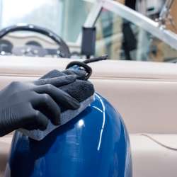 Koch Chemie The Finisher RubMarine  – Ochrana plastov a gumy 500ml