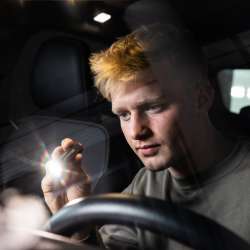 Scangrip UNIMATCH -  Profesionálna čelovka a svetlo v jednom